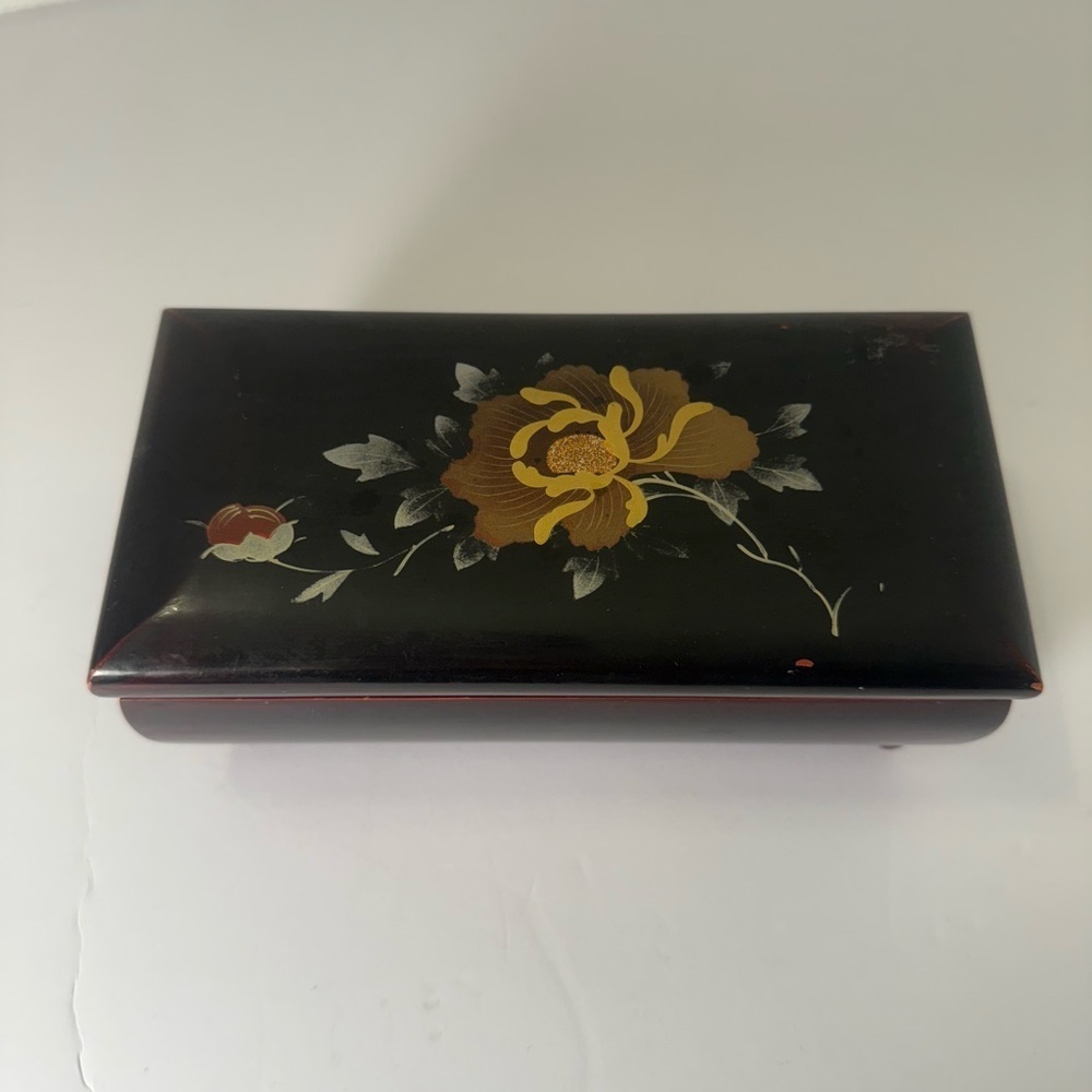 Vintage Japanese Black Lacquer Sone Ware Orgel Music Jewelry Box Chinoiserie